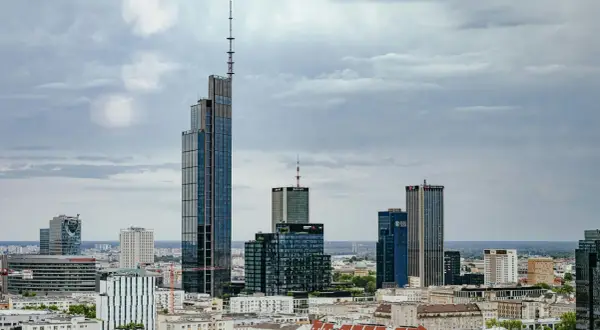 Najwyższy budynek w Warszawie - ile ma pięter i co go wyróżnia?