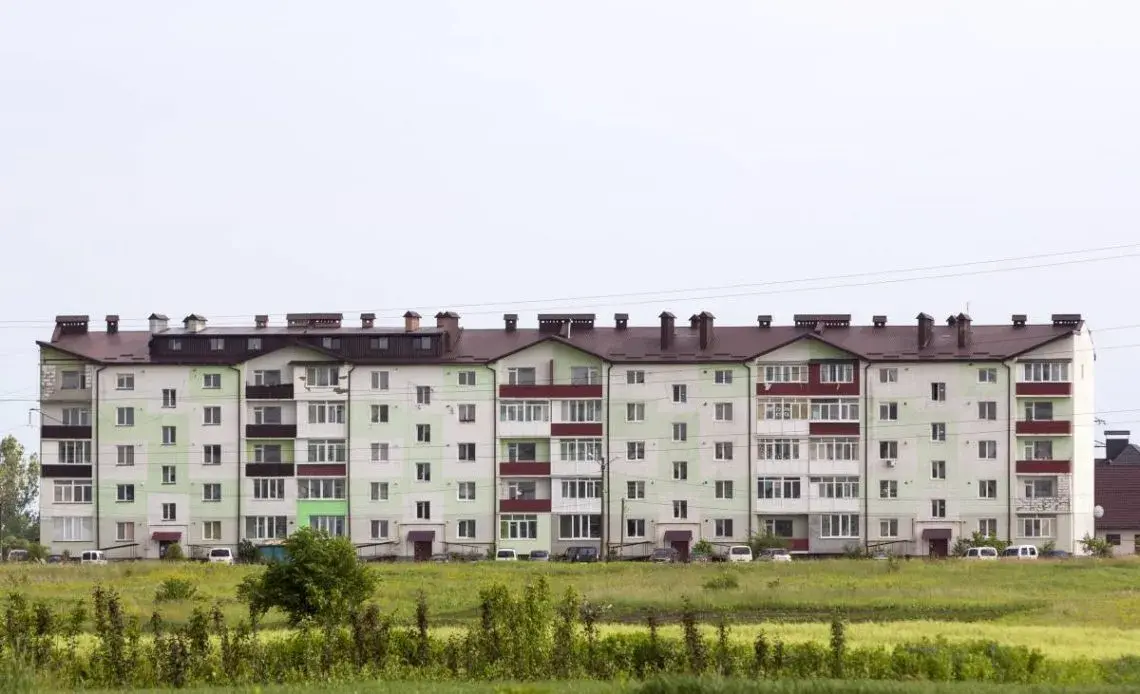 Ile kosztuje wynajem mieszkania na wsi? Ceny, które zaskoczą